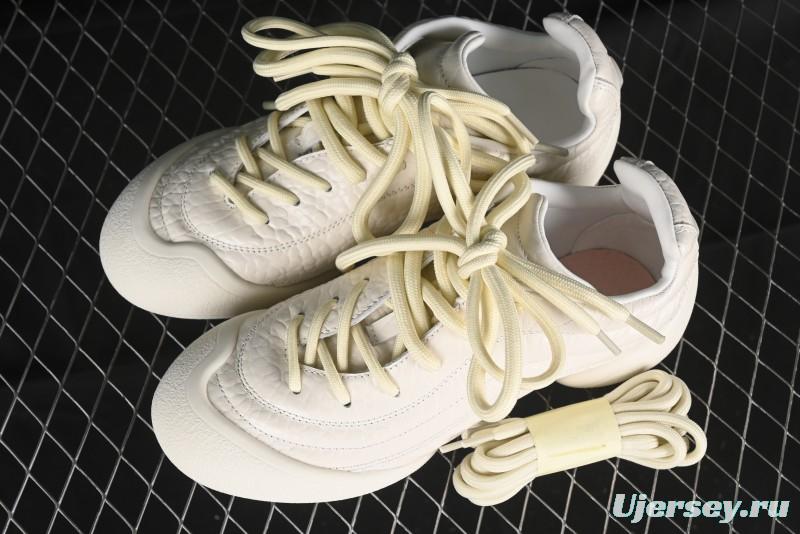 Alexander McQueen Flexion Retro Sneakers in Off-White with Anatomical Design and Split Sole - 2024s