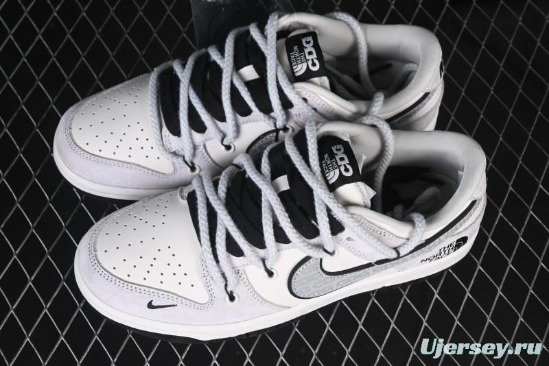 Nike SB Dunk Low The North Face x CDG Collaboration Anniversary Edition Customized Low-Top Skateboarding Shoes - XX3168-307