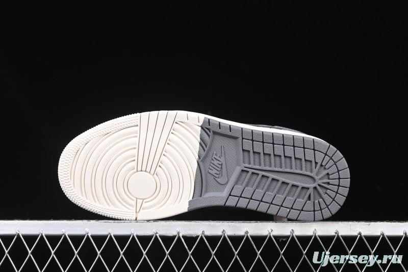 Nike Air Jordan 1 Low Retro Basketball Shoes - SJ9950-047