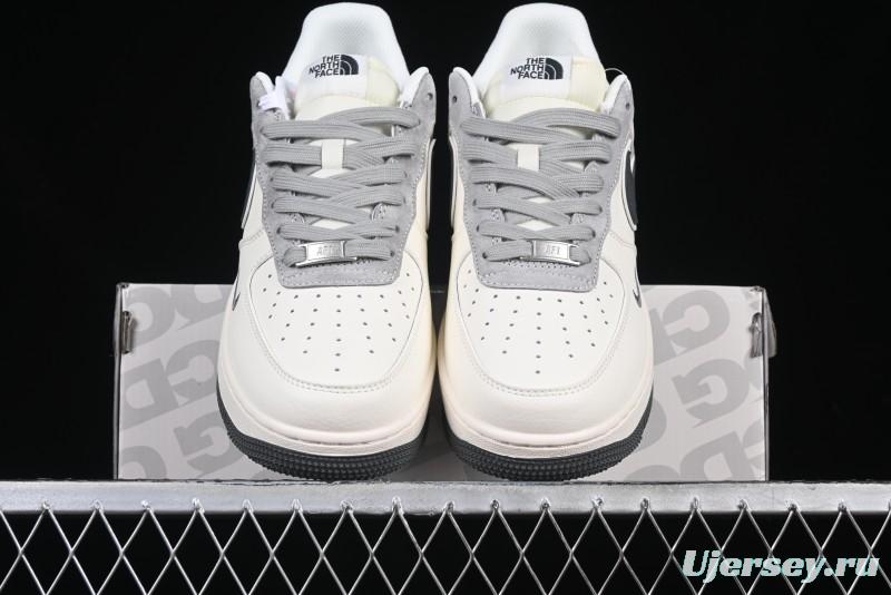 Nike Air Force 1 '07 Low The North Face Collaboration Beige Grey Check Grey Outsole Casual Sneakers - XZ6188-191