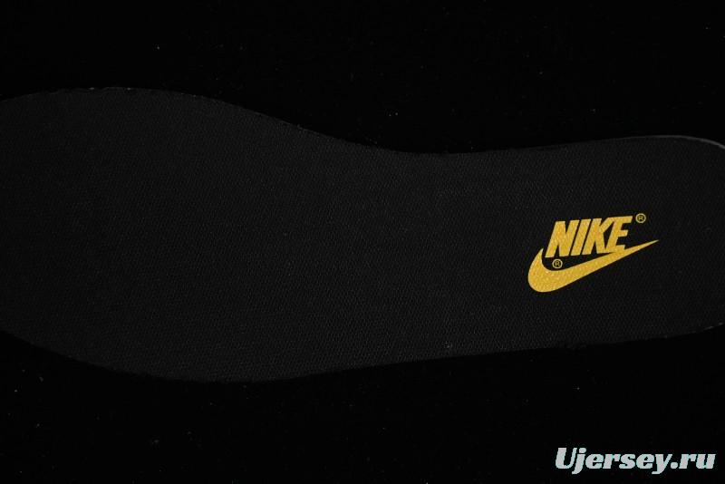 Nike SB Dunk Low Custom Collaboration Otomo Katsuhiro x Nike SB Dunk Low "Steamboy OST" - CT0856-104