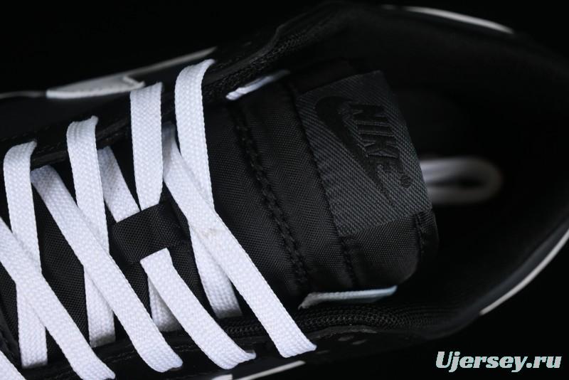 Nike Dunk Low Retro SB Skateboarding Shoes in Black & White - DJ6188-002