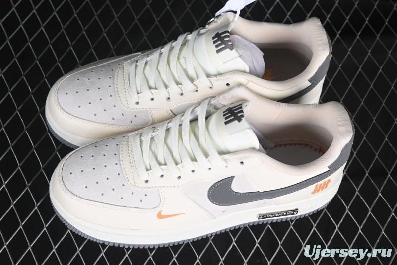 Nike Air Force 1 '07 Low UN Collaboration Beige Grey Metal Tag Casual Sneakers - DF0188-023