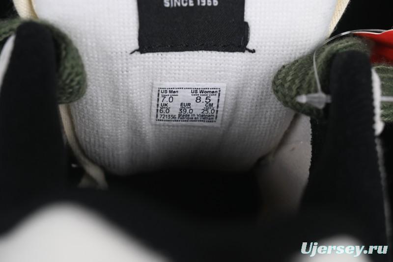 Vans Knu Skool Low-Top Retro Casual Vulcanized Sneakers - VN000CP50VM