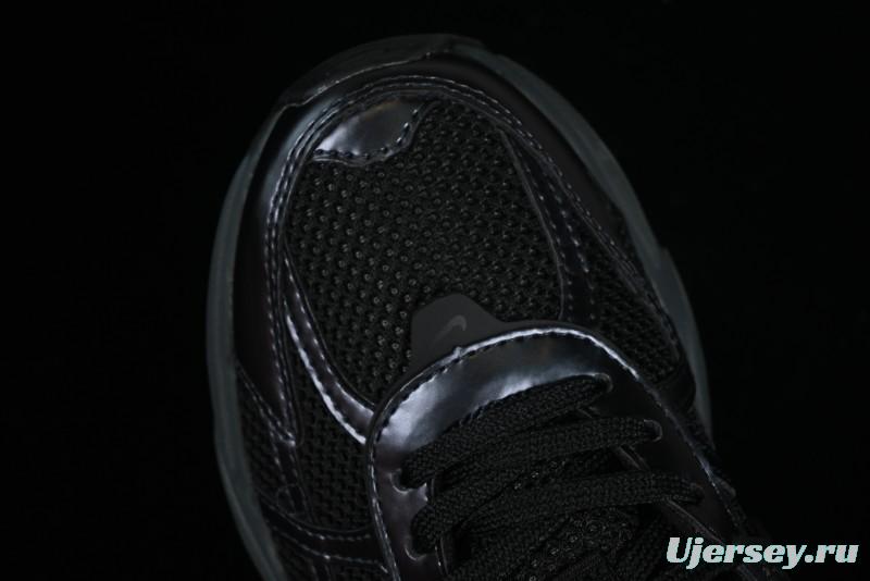 Nike Runtekk V2K Retro Low-Top Running Shoes with Cushlon Midsole and Anti-Slip Design - FD0736-001