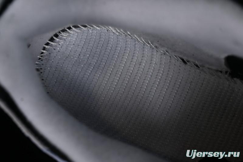 New Balance Retro Running Shoes with T-Beam Support and Exposed Cushioning - UWRPDFSB