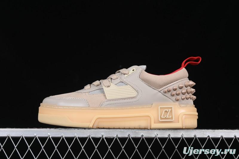 Christian Louboutin Funnyto Flat Comfortable Fashion Low Top Sneakers in Taupe - X.D4