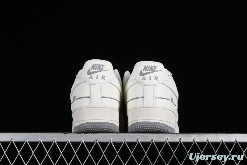 Nike Air Force 1 '07 Low Casual Sneakers with 3M Reflective Details and Full-Length Air Cushion - CJ1379-603