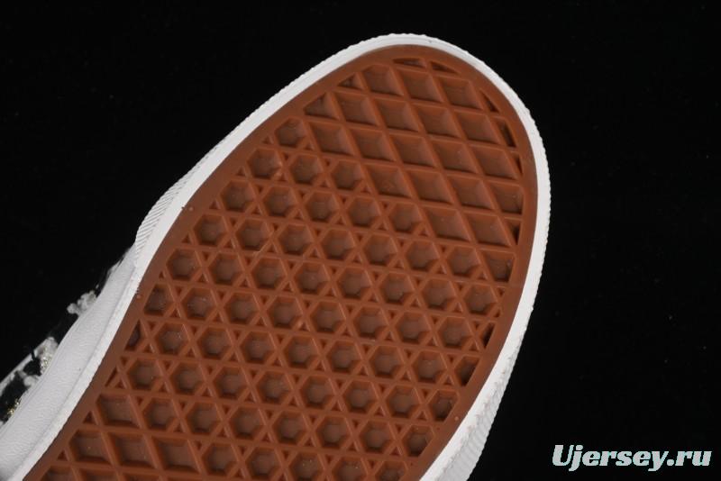 Vans Classics Knu Skool Retro Skate Shoes with Enhanced Cushion and Breathable Mesh - VN0A5JM2BA21