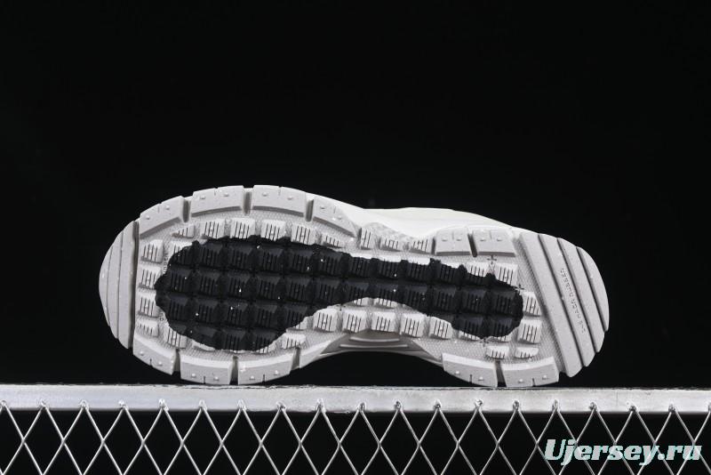 Nike Zoom Vomero 5 Retro Marathon Running Shoes with Thick Cushioned Sole - HV5951-100