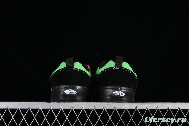 Vans Classics Knu Skool Retro Sneakers with Thickened Tongue and Enlarged Toe - VN0009QCSWE