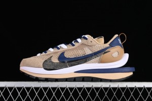 Nike Sacai VaporWaffle 3.0 Deconstructed Running Shoes with Layered Sole - CV1363-102