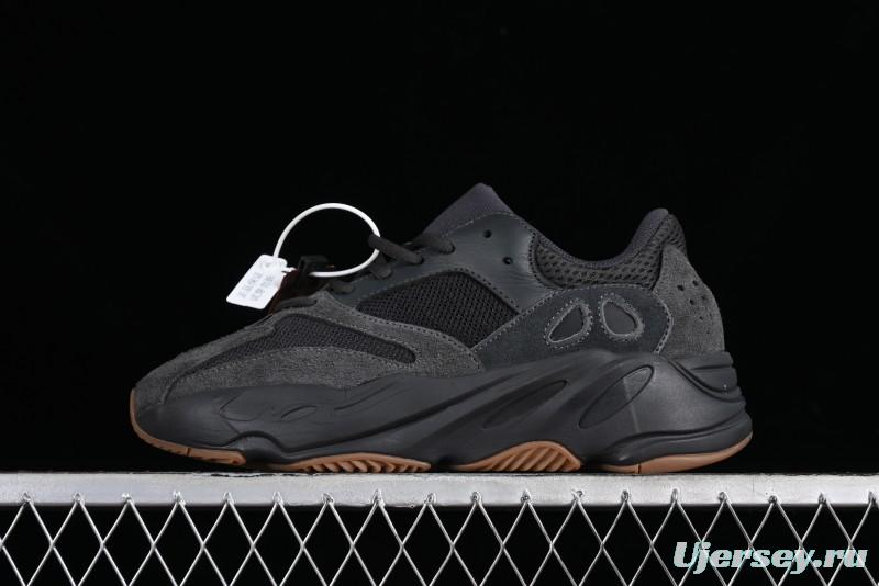 Adidas Yeezy Boost 700 V2 Utility Black Running Shoes with 3M Reflective Details - FV5304