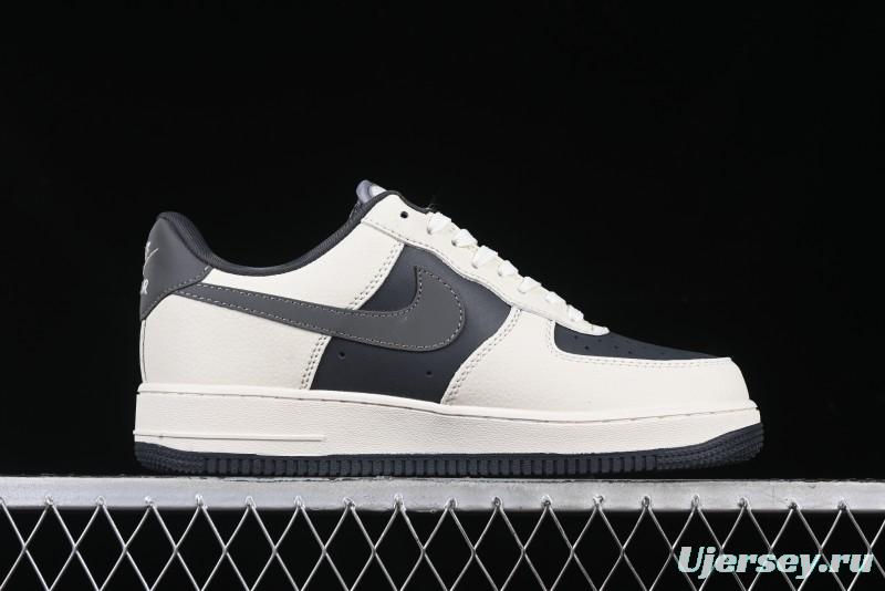 Nike Air Force 1 '07 Low Stussy Collaboration - Light Grey Triple Swoosh Low-Top Casual Sneakers - KK1988-037