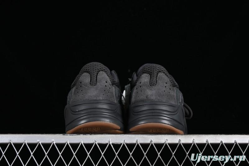 Adidas Yeezy Boost 700 V2 Utility Black Running Shoes with 3M Reflective Details - FV5304