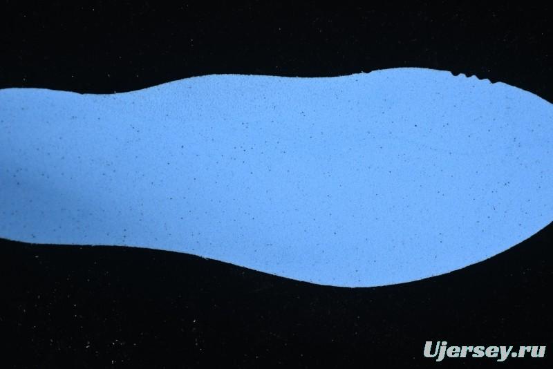 Nike Air Max 95 Retro Running Shoes with Air Cushion Technology - CI3705-001