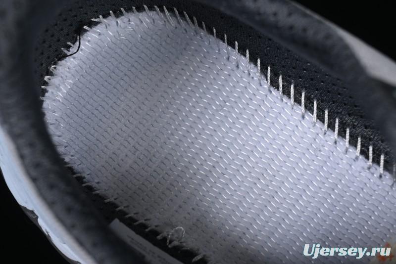 New Balance Fresh Foam X More V3TDS Low-Top Running Shoes with Durable Slip-Resistant Outsole - MTMORAG3