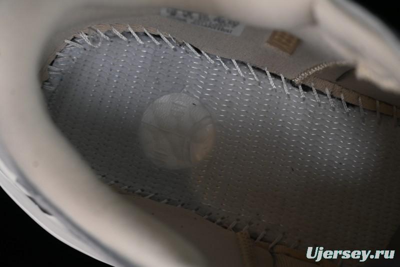 Adidas Yeezy Boost 700 Magnet Reflective Running Shoes - FV9922