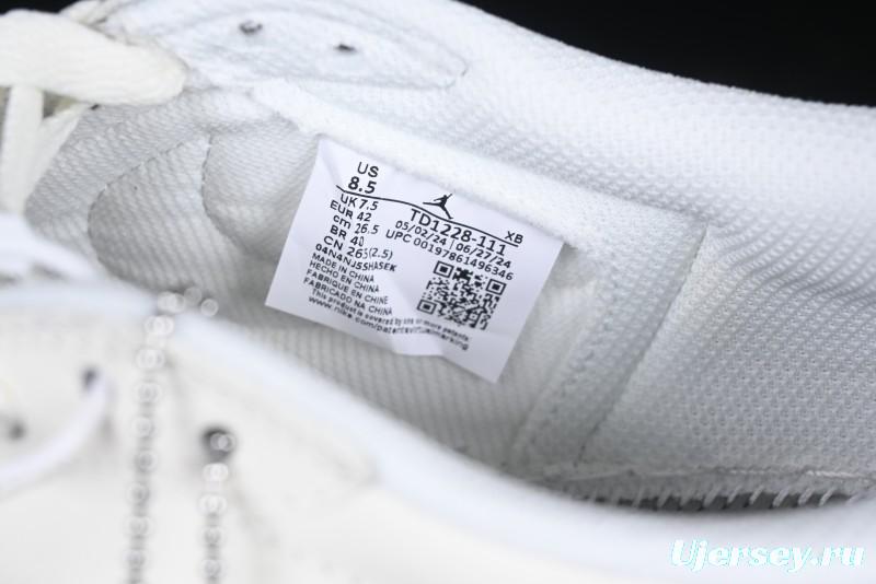 Nike Travis Scott x Air Jordan Low OG SP AJ1 Retro Sneakers in Pure White - TD1228-111