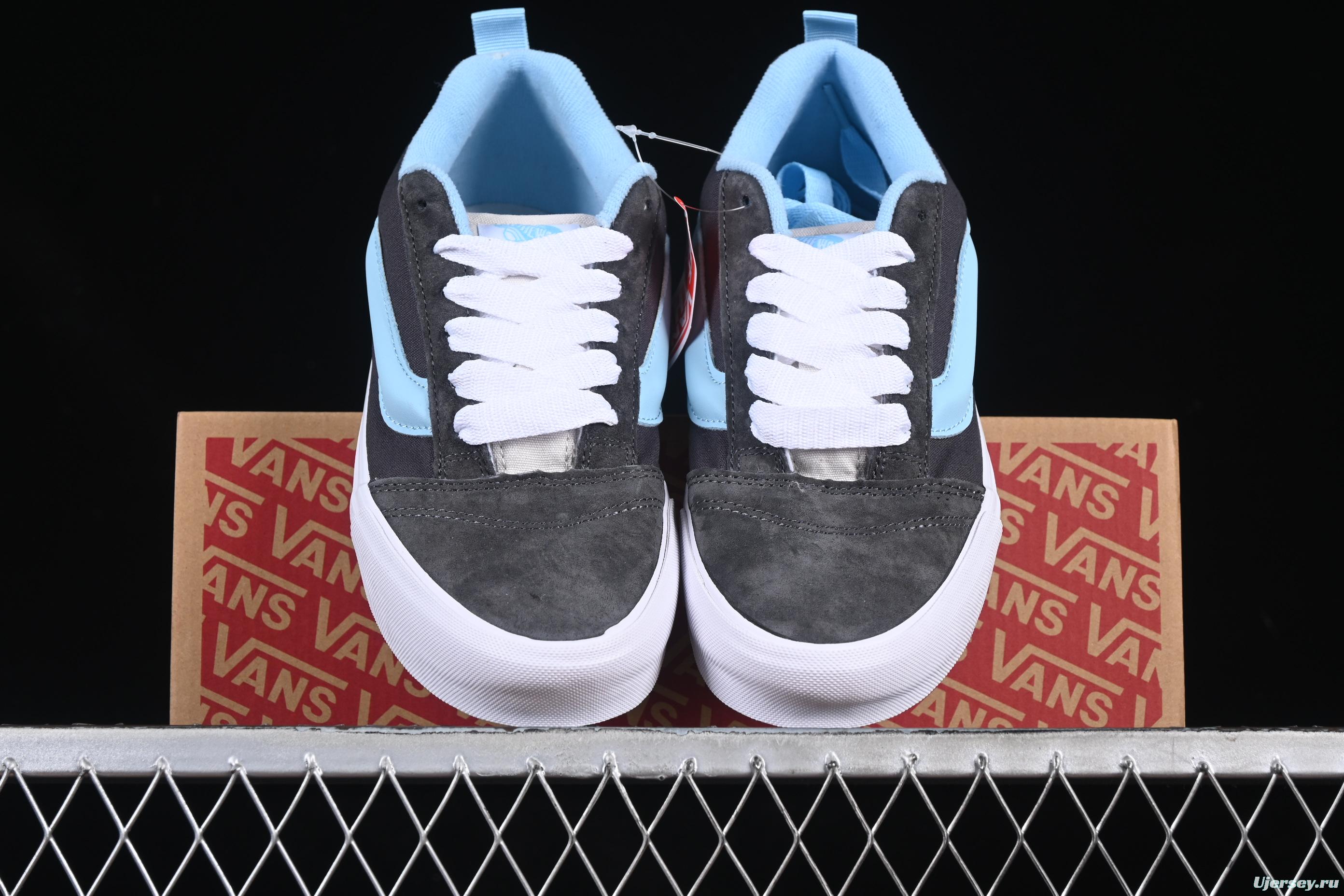 Vans Knu Skool Low-Top Retro Chunky Sneakers - VN000D6CJDG