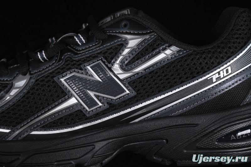 New Balance 740 Black and Silver Retro Running Sneakers for Men