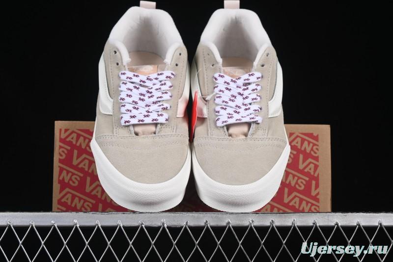 Classic Low-Top Suede Skate Sneakers - Minimalist Gray