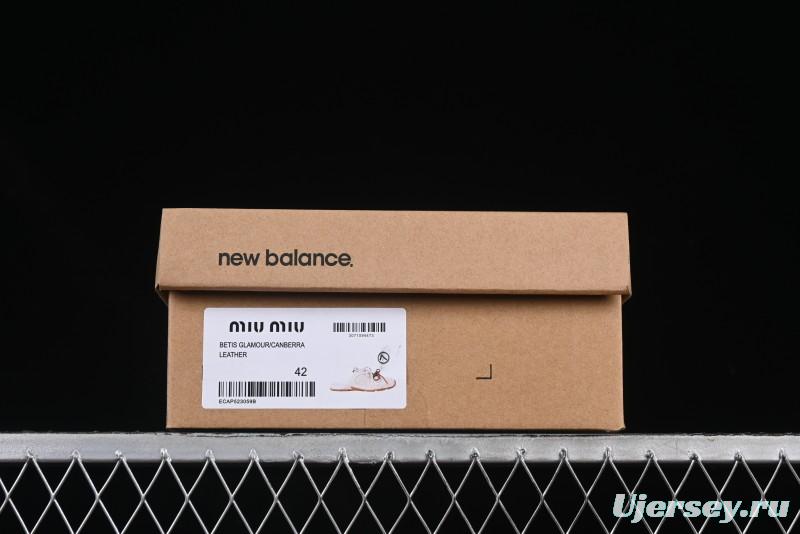 Miu Miu x New Balance 530 Deconstructed Low-Top Retro Sneakers with Dual Lace Design - AJD4