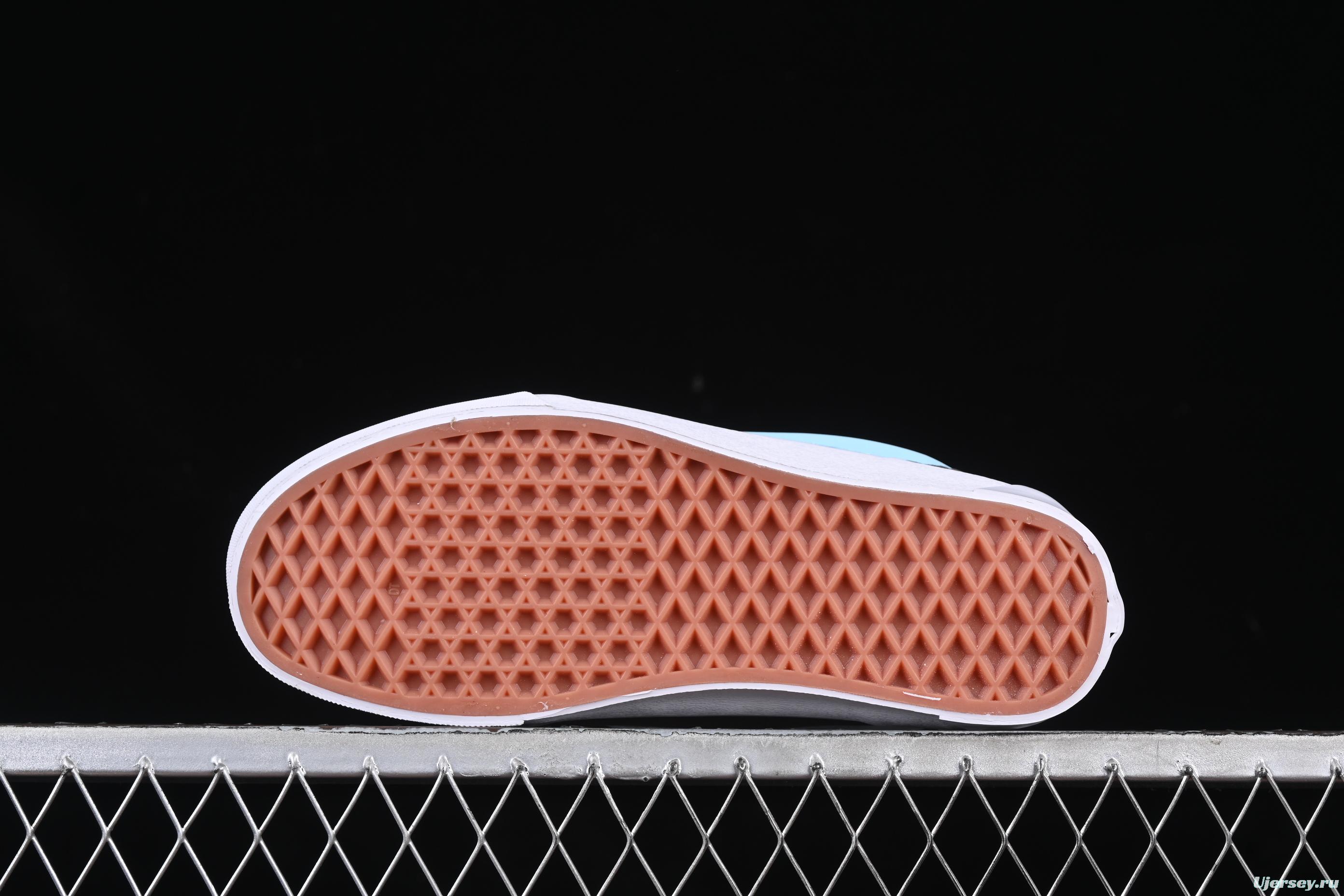 Vans Knu Skool Low-Top Retro Chunky Sneakers - VN000D6CJDG