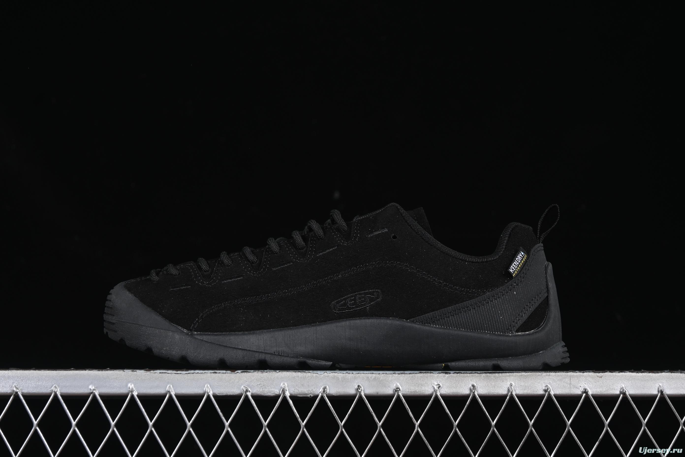 KEEN Men's Jasper II Waterproof Sneaker - All-Black Minimalist Design