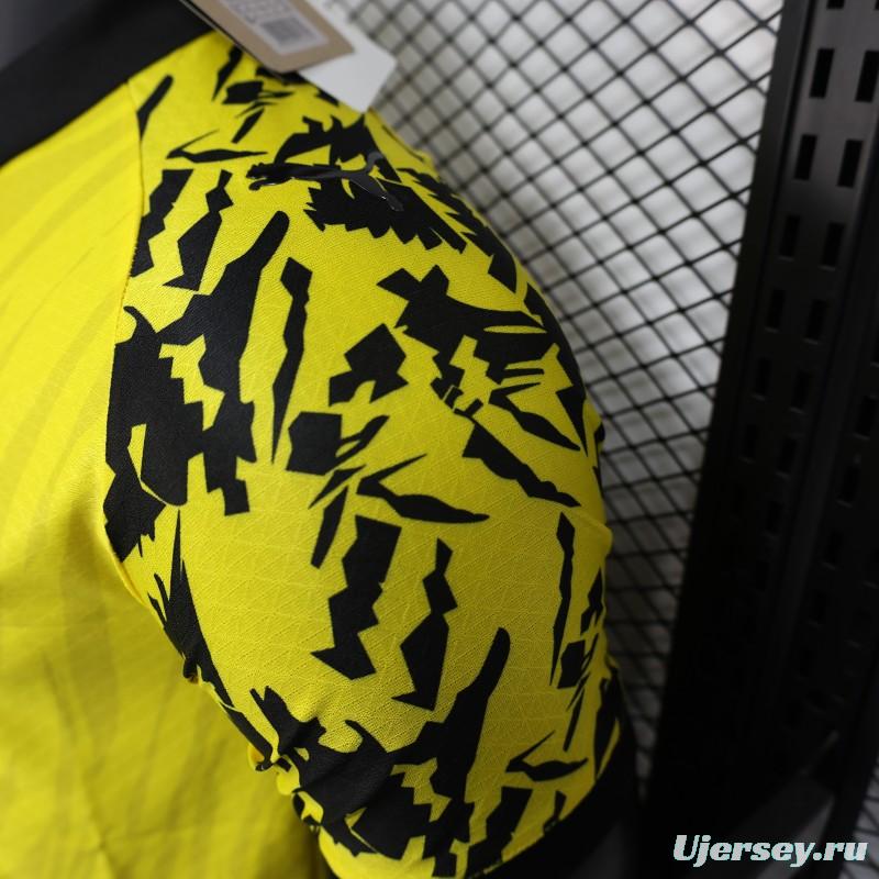 Player Version 25/26 Borussia Dortmund Yellow with Black Pattern Jersey