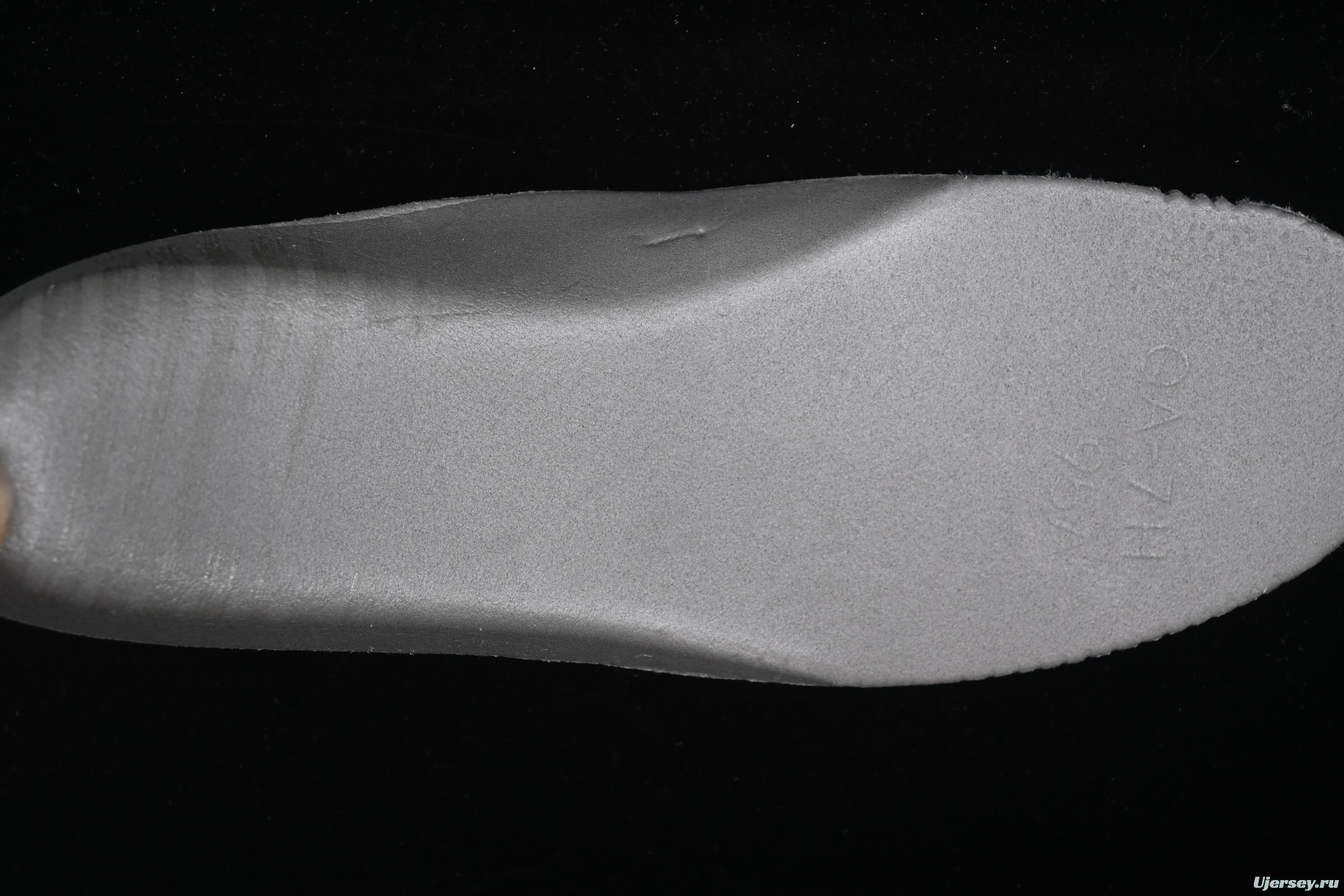 Nike Air Force 1 '07 Low Casual Sneakers in Light Grey with Mini Swoosh - HH7518-048