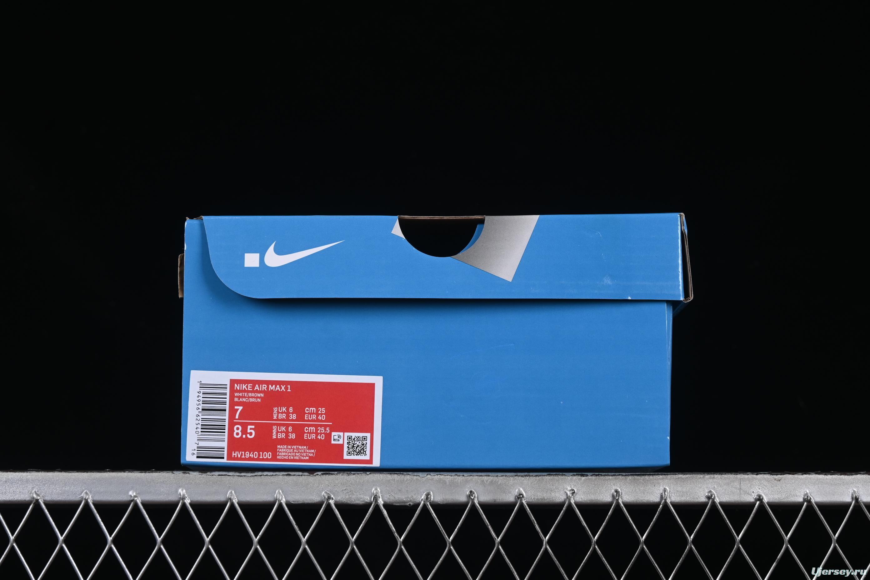 Nike Air Max 1 Retro Running Shoes with Half-Sole Air Cushion - HV1940-100