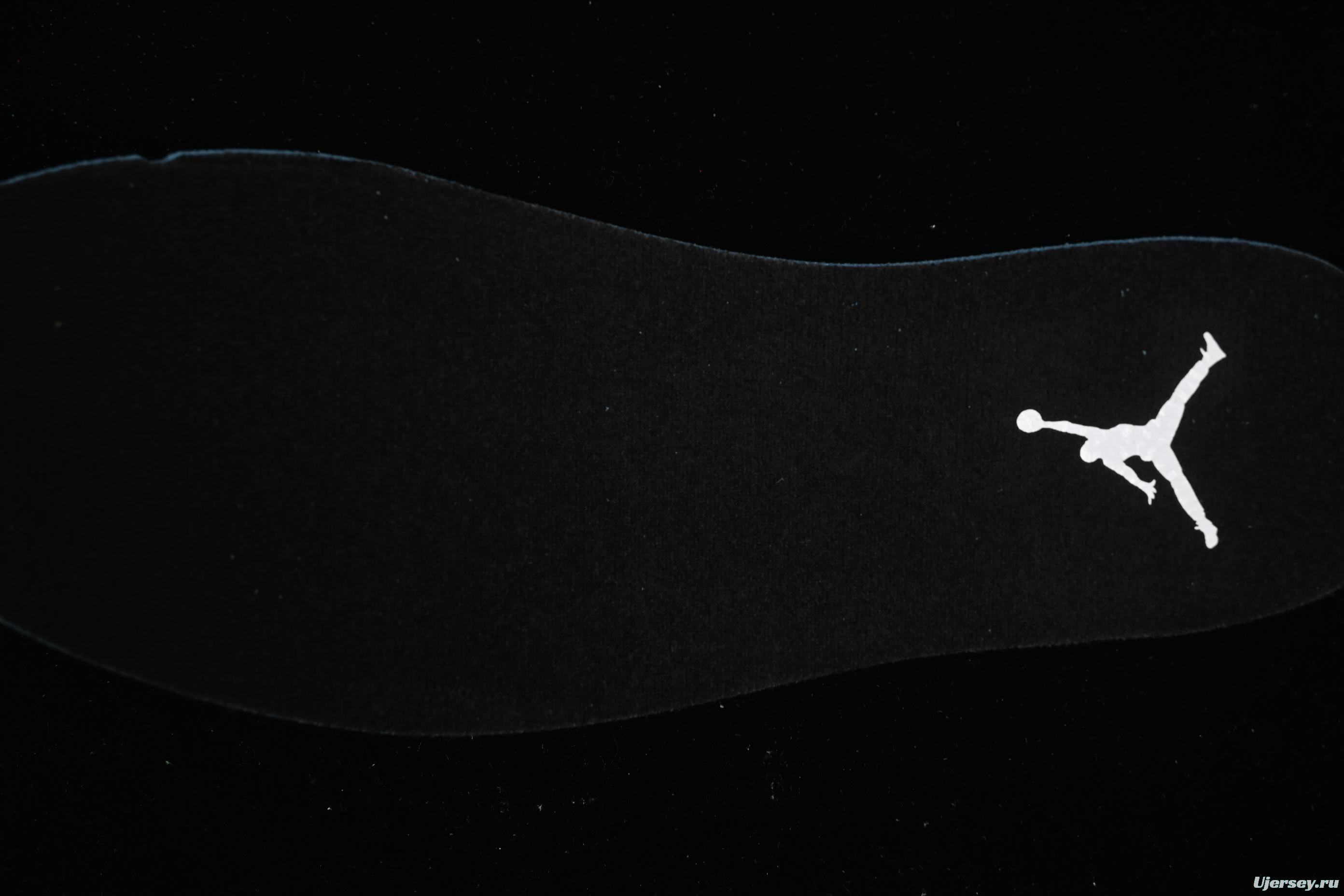 Nike Air Jordan Legacy 312 Low Basketball Shoes with Strap Design - CD9054-020