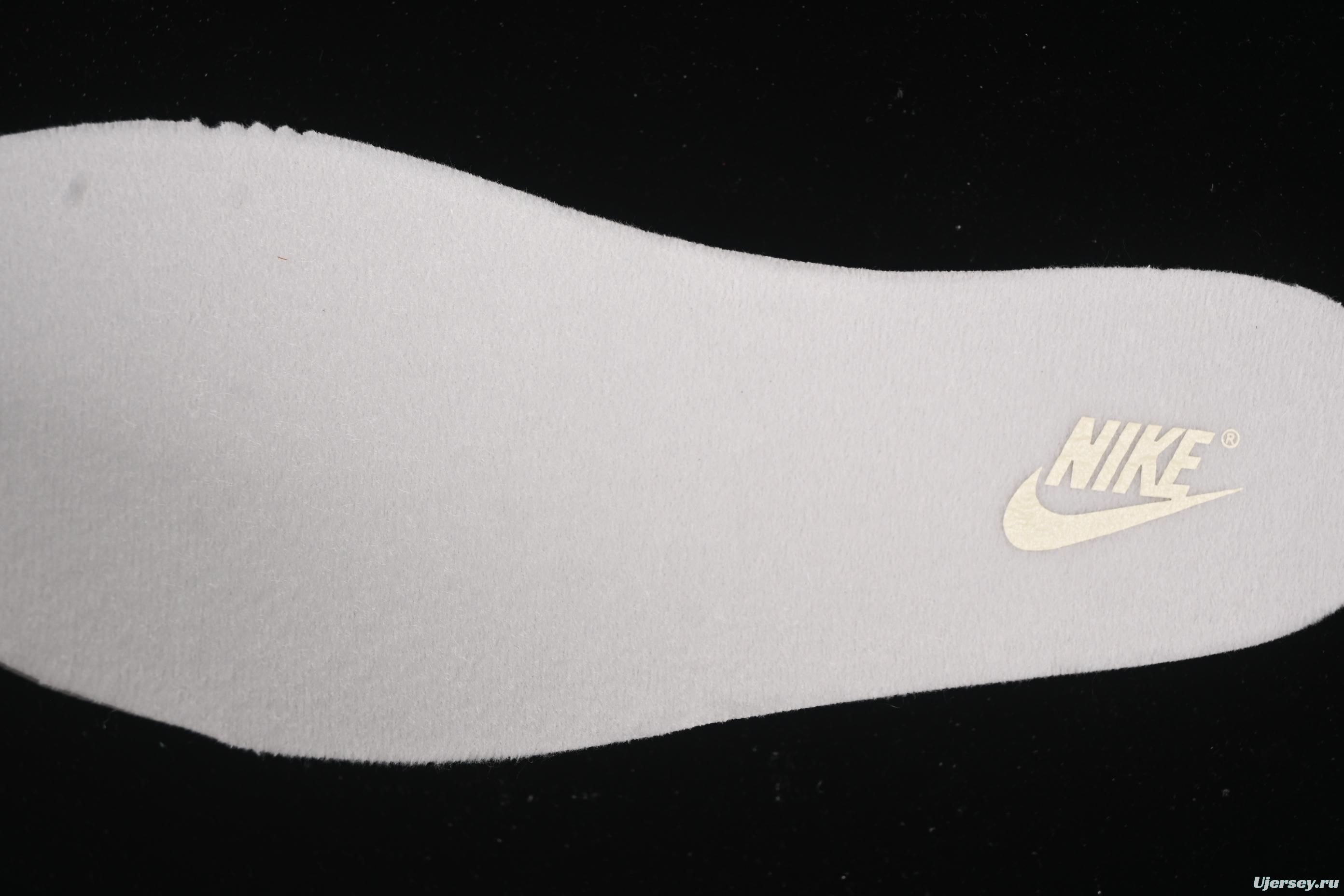 Nike SB Dunk Low White Light Pink SB Low-Top Casual Skate Shoes - FB7901-601