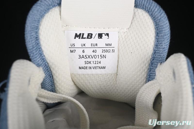 New York Yankees MLB Chunky Liner Lightweight Platform Sneakers with Hook and Loop Closure - 3ASXV015N50BLS