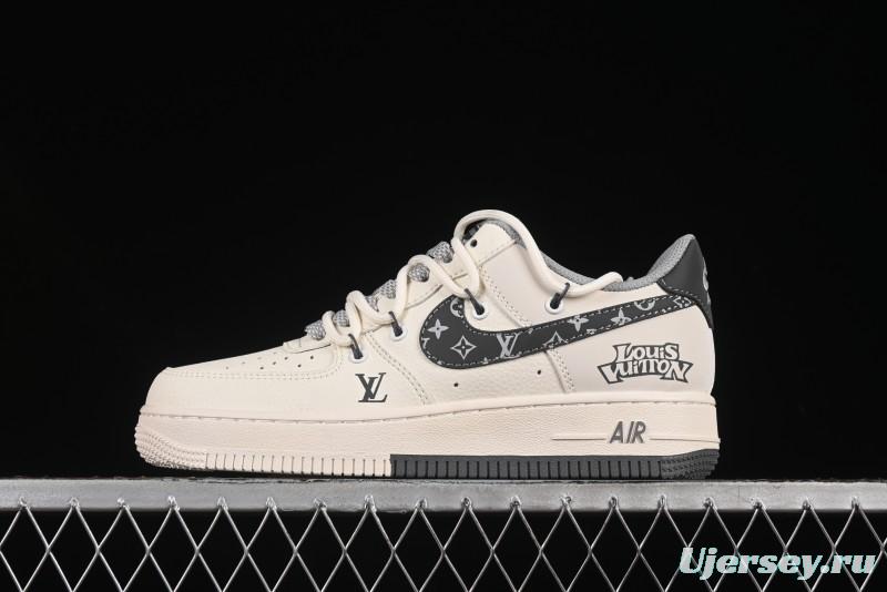 Nike Air Force 1 '07 Low LV Collaboration Two-Tone Grey Pattern Lace-Up Casual Sneakers - DM6868-063