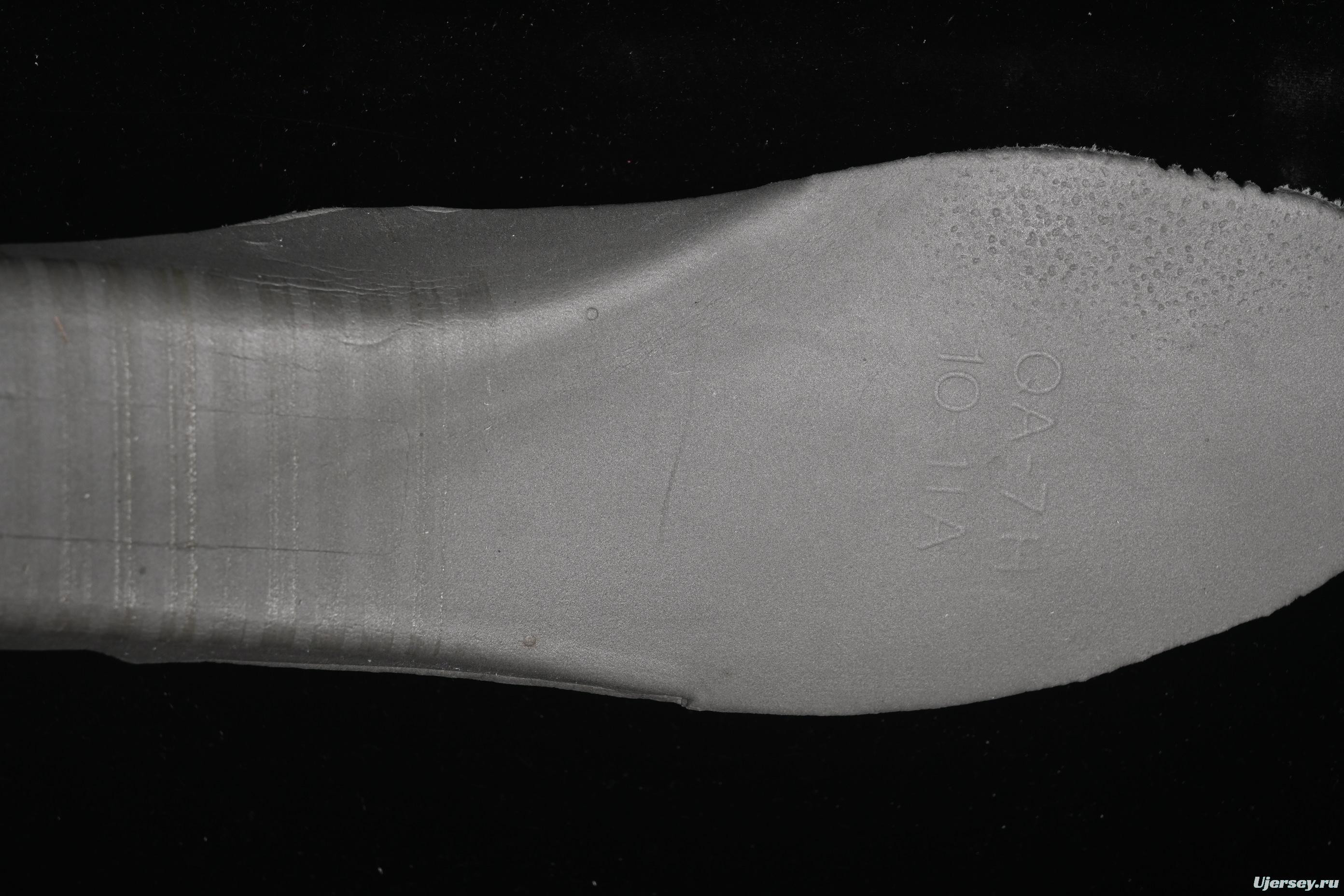 Nike Air Force 1'07 Low Collaboration Sneakers with Navy Blue Accents - HH7518-073