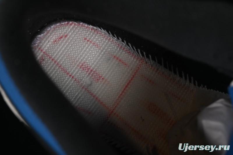 Nike Air Jordan 3 Retro OG Rare Air Sneakers with Small Reverse Swoosh - IB8967-004