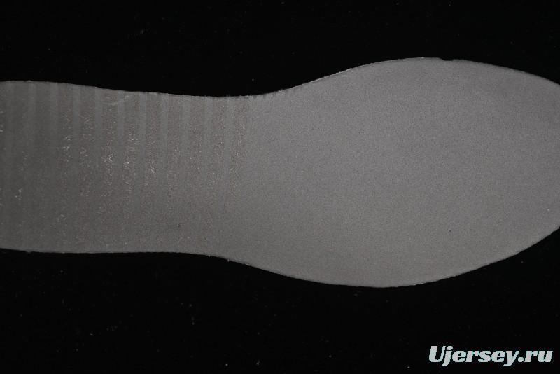 Nike V5 RNR Millennium Classic Retro Running Shoes with Foam Midsole - HJ5228-101