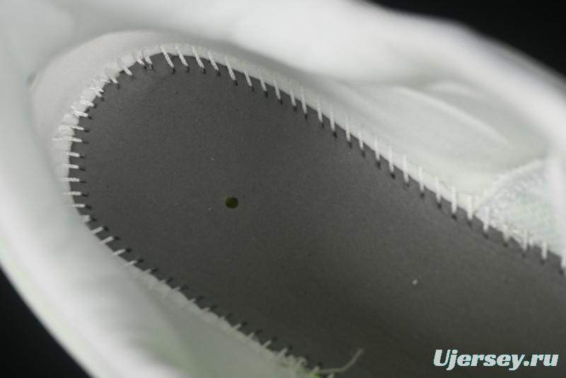 Nike Air Zoom Vomero 18 Lunar Retro Running Shoes with Full-Length Zoom Air Cushion - HM6804-102