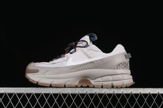 Nike Zoom Vomero 5 Retro Marathon Running Shoes with Thick Sole and Cushioning - HV4294-009