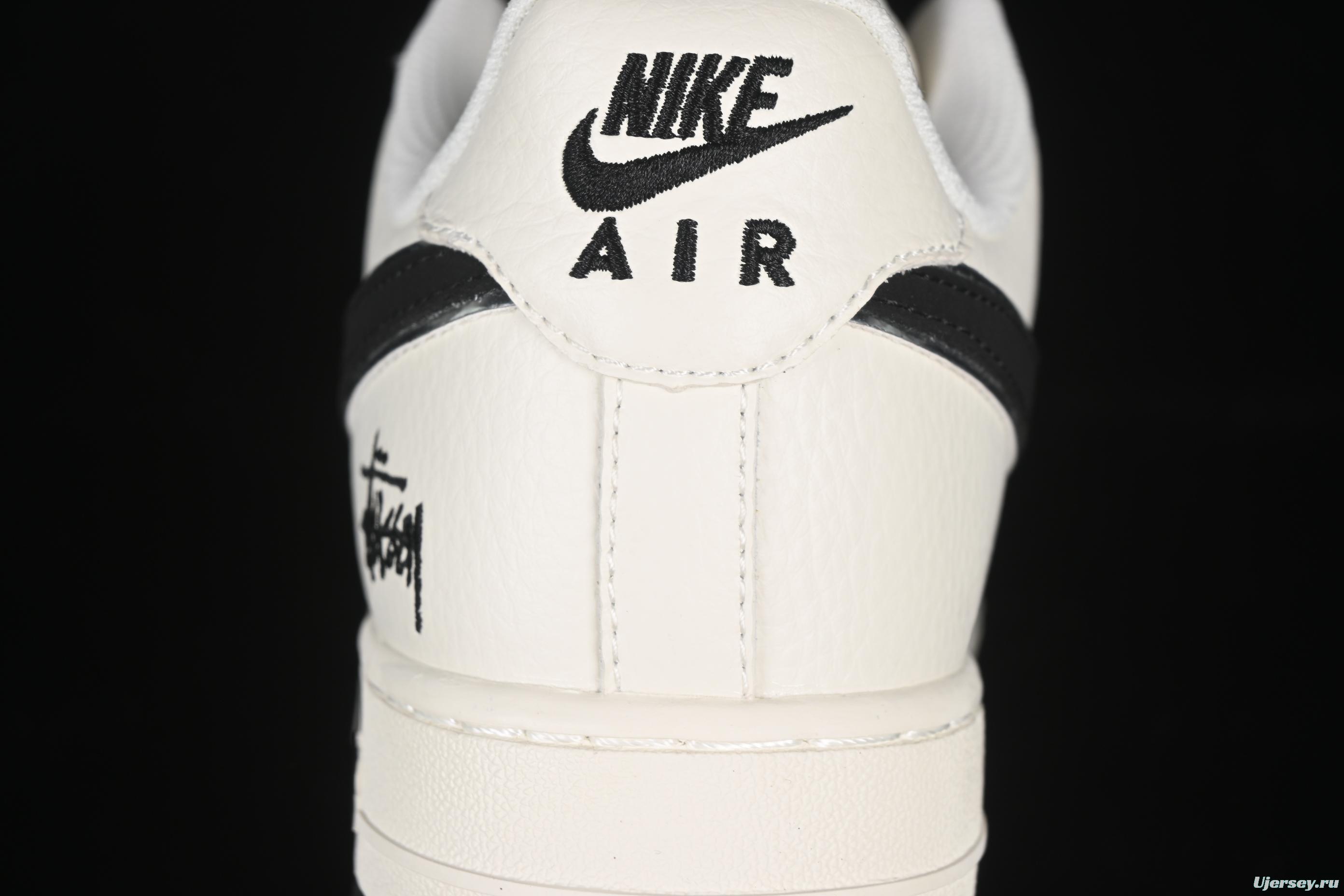 Nike Air Force 1 '07 Low Stussy Collaboration Dual-Tone Red Tag Casual Sneakers - CS5288-010