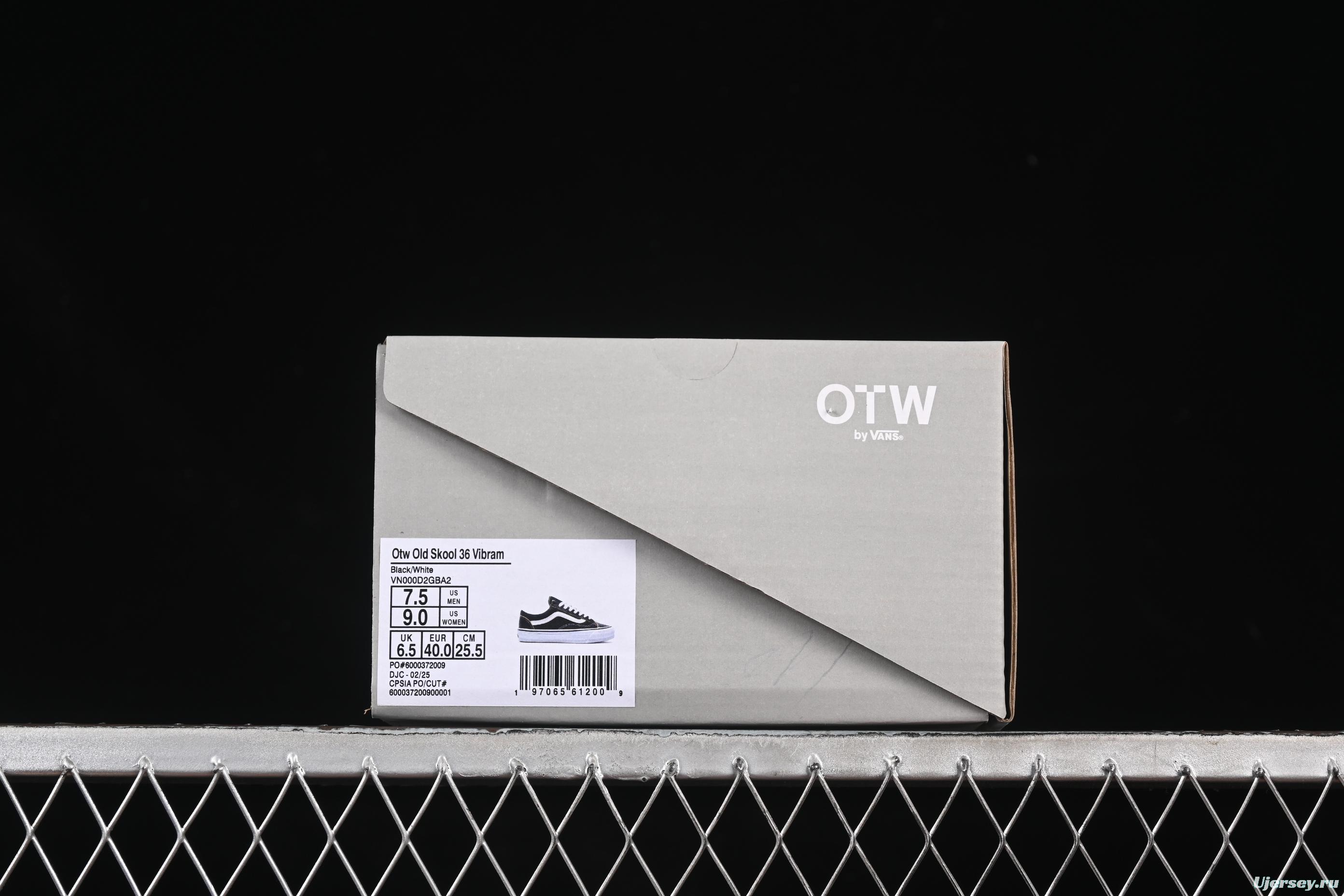 Vans Old Skool 36 Vibram Low-Top Retro Skate Shoes - VN000D2GBA2