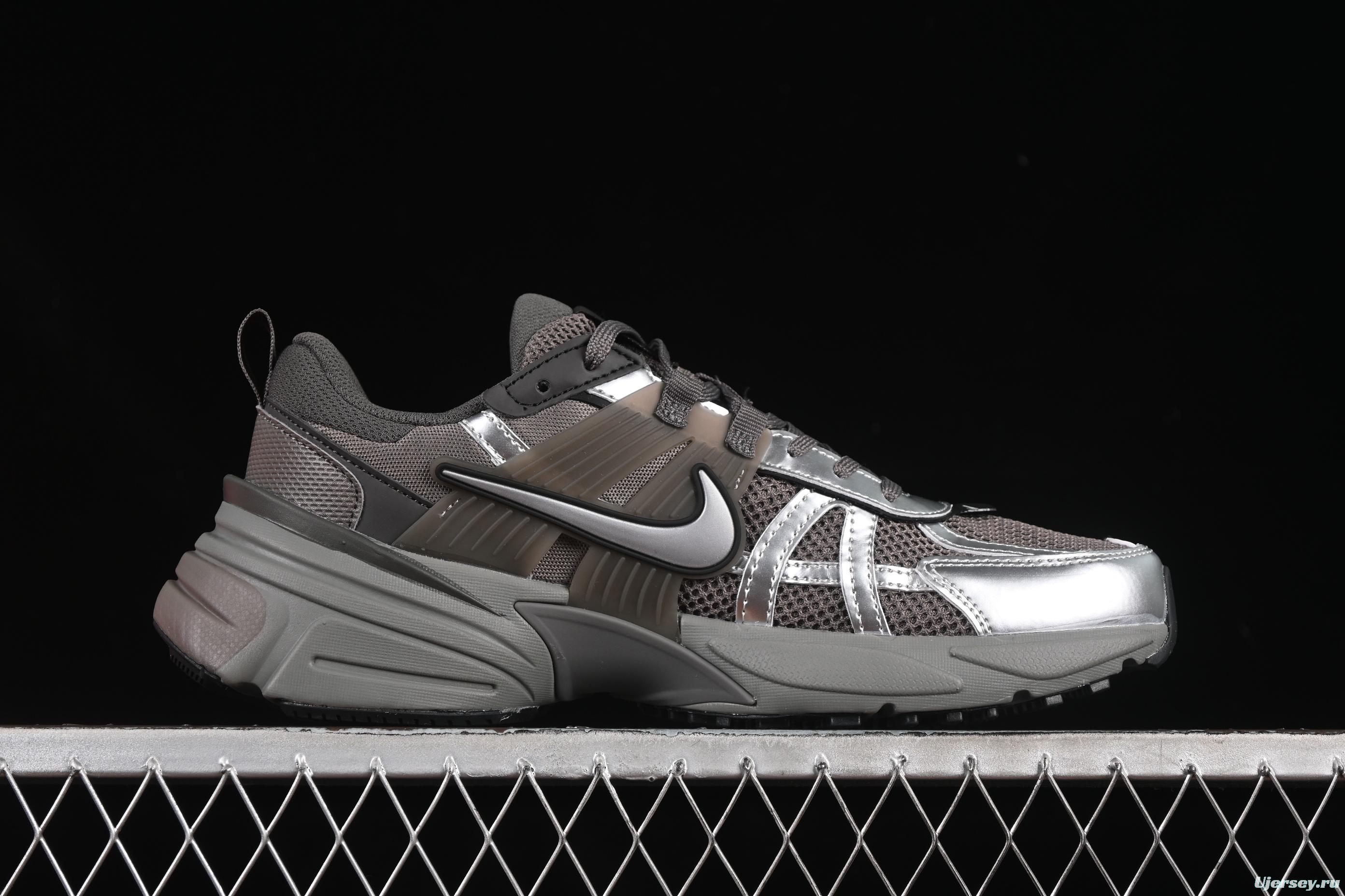 Nike V2K Run Cushioned Anti-Slip Retro Low-Top Running Shoes - HQ1678-200