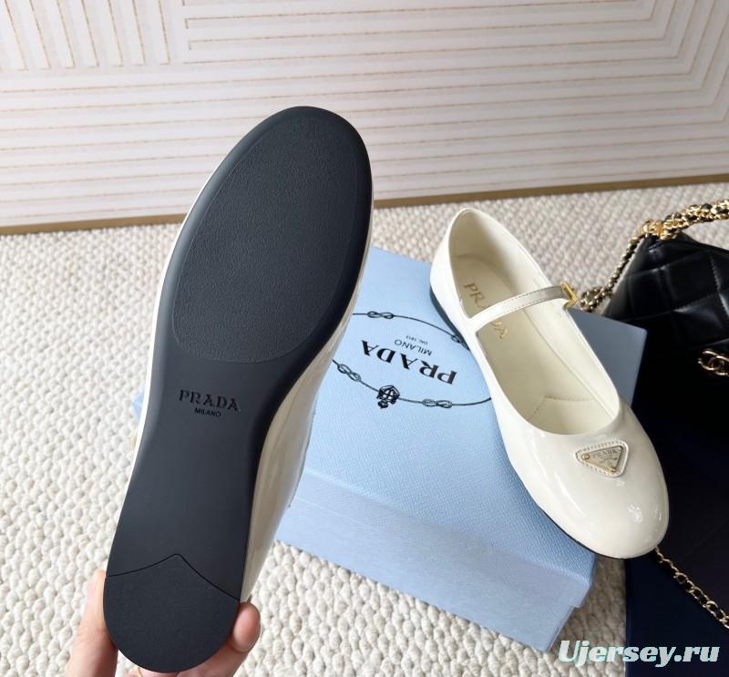 2025 Women Prada White Patent Leather Mary Jane Flat Shoes