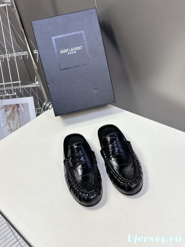 2025 Women Yves Saint Laurent Black Calfskin Loafers KFY00330