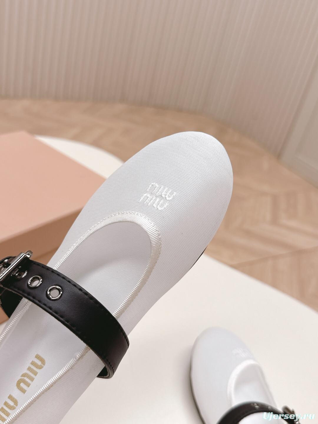 2025 Women Miu Miu White Black Mesh Leather Ballet Flats