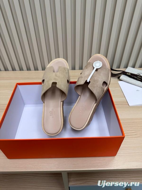 2025 Women Hermès Beige Suede Slip-On Sandals