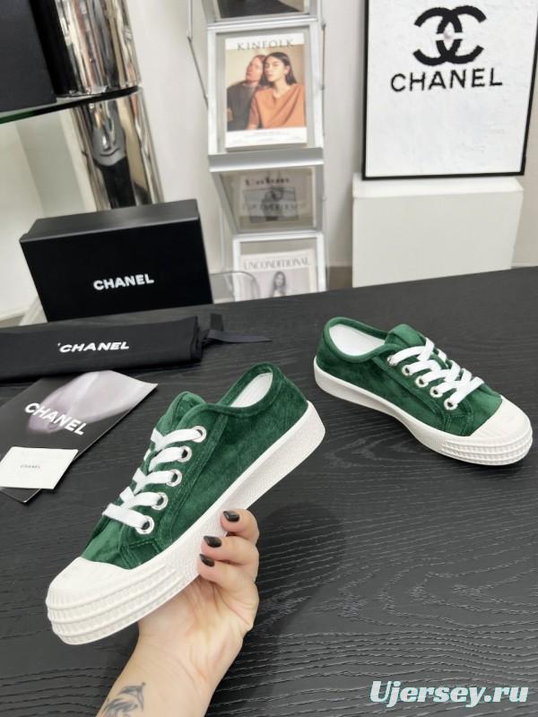2025 Women Chanel Green Suede Sneakers LY00230