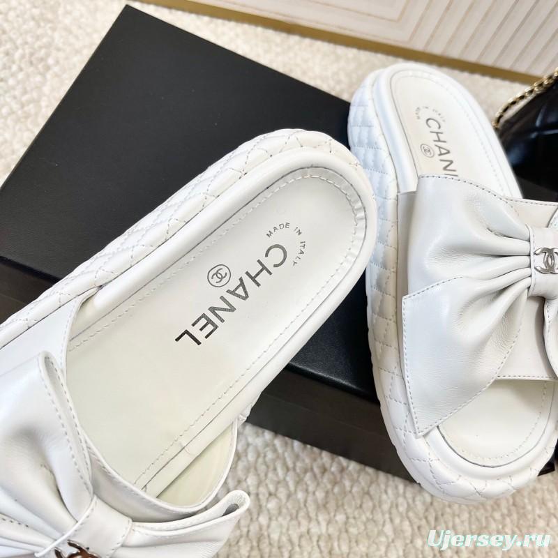 2025 Women Chanel White Leather Slippers Bow Detail KFY00310